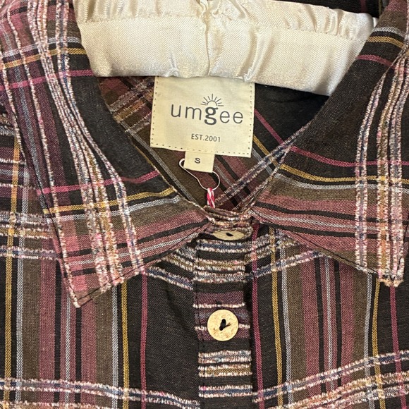 UMGEE Women Plaid Button Up Shirt Oversized Short Sleeve Frayed Hem Size S - Picture 2 of 9